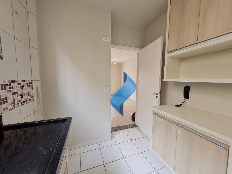 Apartamento para alugar com 2 quartos, 48m² - Foto 16