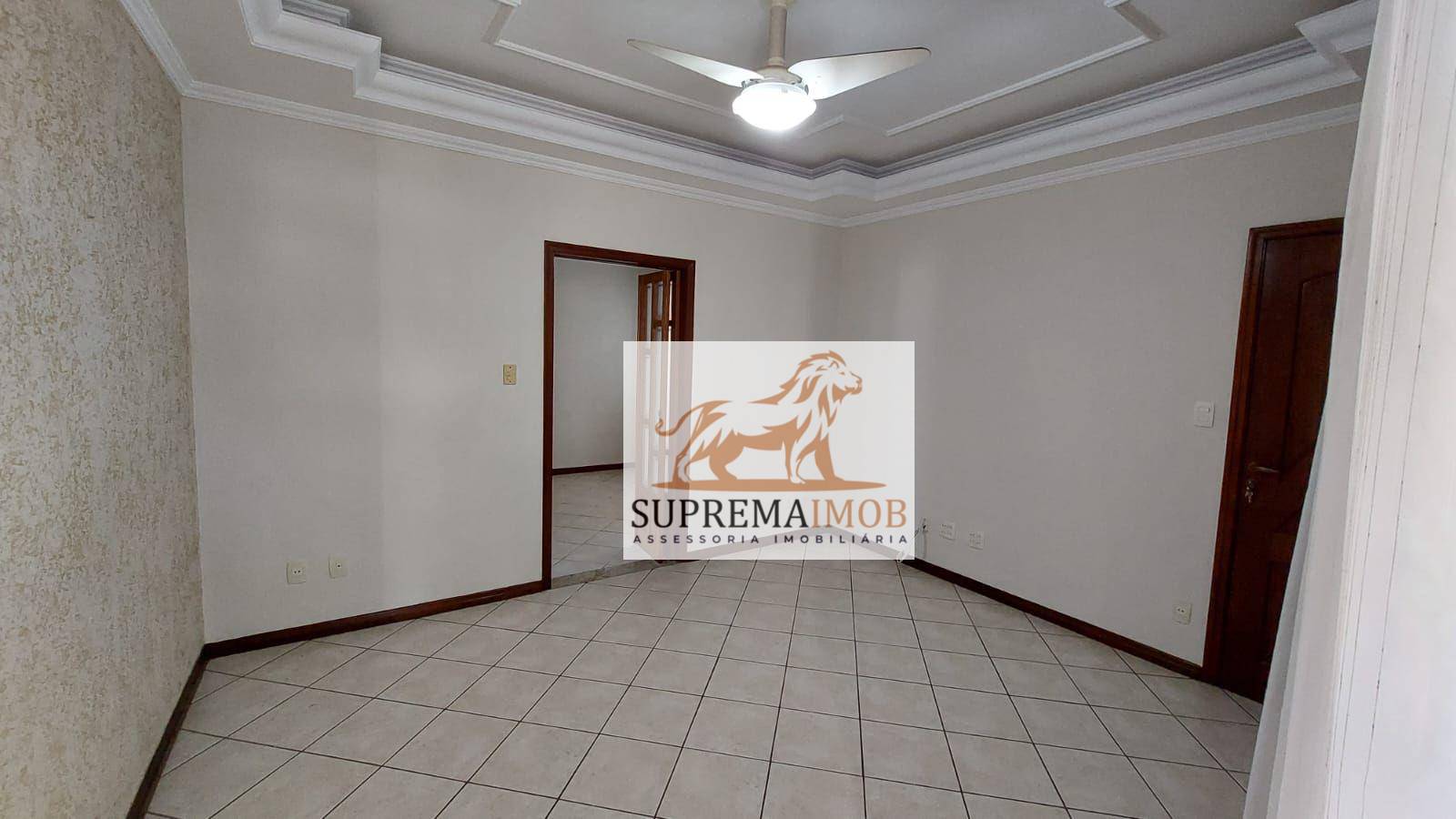 Apartamento à venda com 3 quartos, 110m² - Foto 2