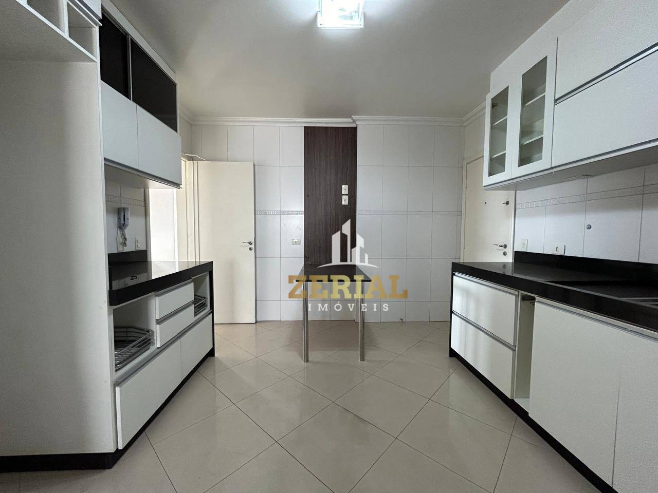 Apartamento à venda com 4 quartos, 176m² - Foto 9