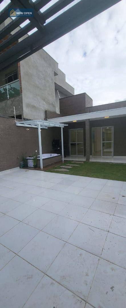 Casa à venda com 3 quartos, 95m² - Foto 2