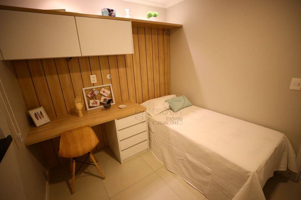 Apartamento à venda com 3 quartos, 76m² - Foto 16