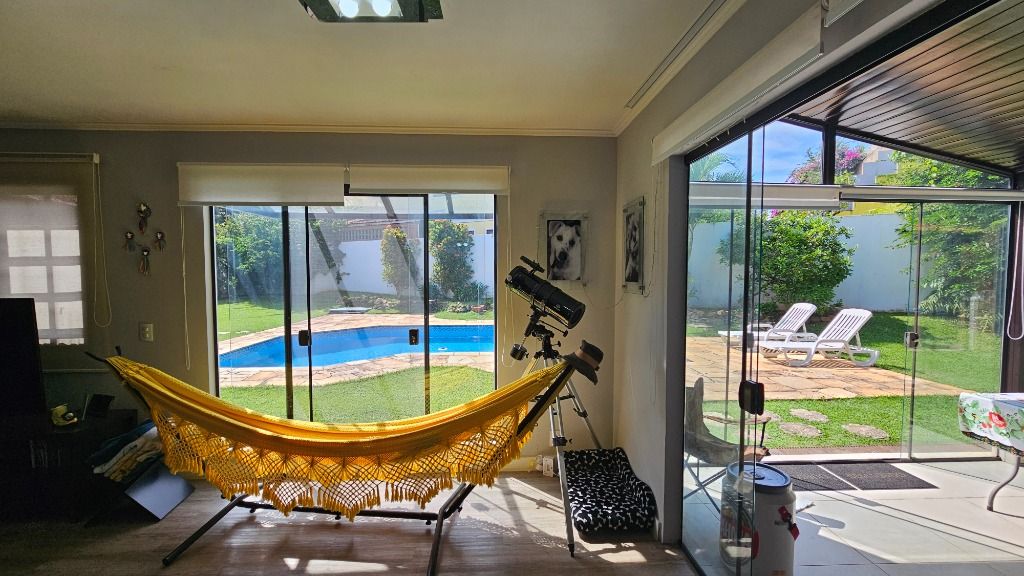 Casa de Condomínio à venda com 4 quartos, 303m² - Foto 15