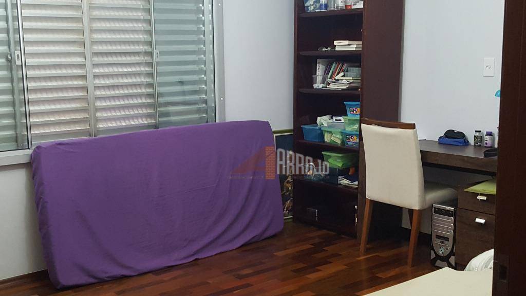 Sobrado à venda com 3 quartos, 235m² - Foto 17