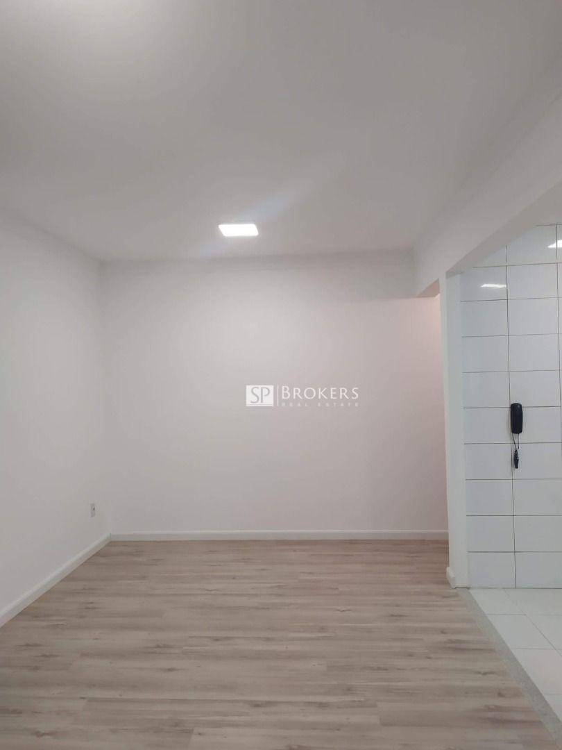 Apartamento à venda com 3 quartos, 70m² - Foto 6