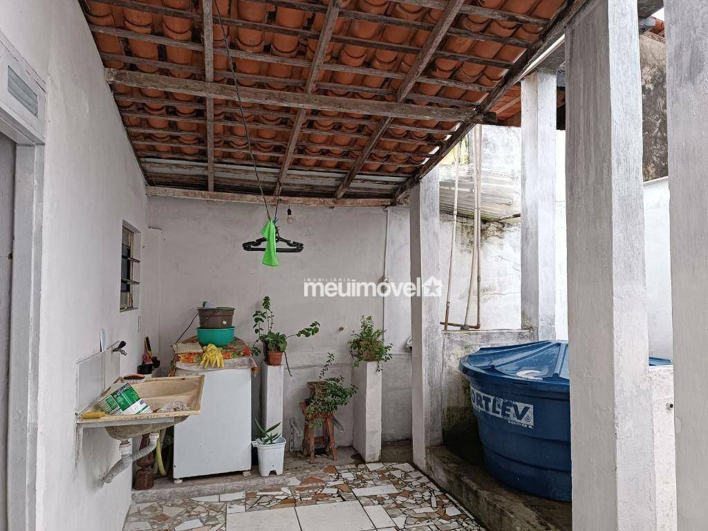 Casa à venda com 3 quartos, 180m² - Foto 11