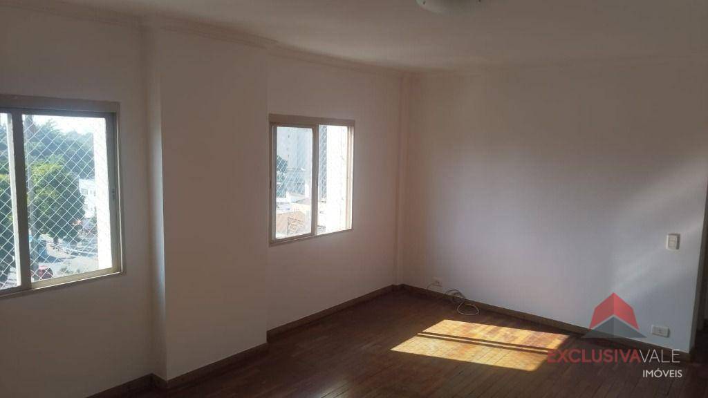 Apartamento à venda com 2 quartos, 80m² - Foto 9
