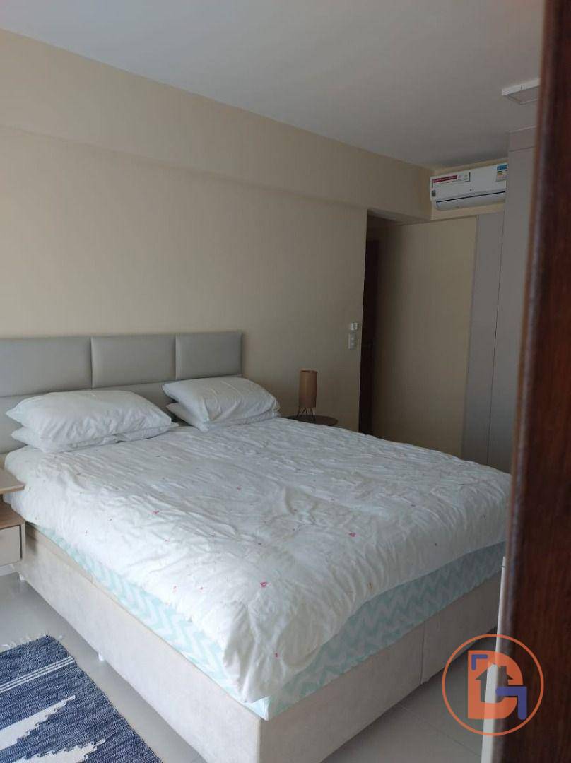 Apartamento à venda com 3 quartos, 154m² - Foto 6