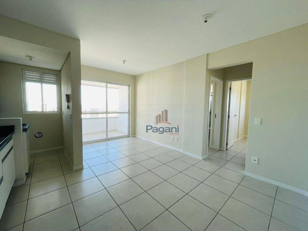 Apartamento à venda com 2 quartos, 65m² - Foto 5