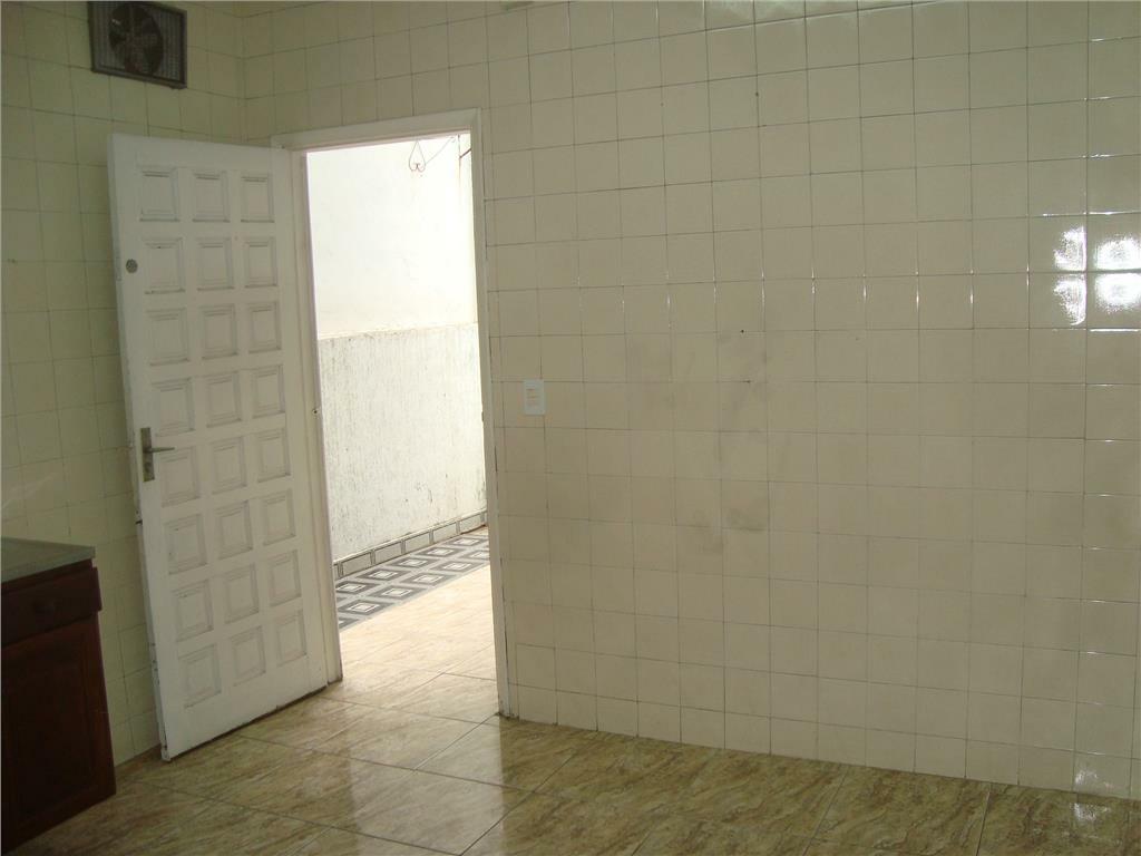 Sobrado à venda com 3 quartos, 180m² - Foto 7