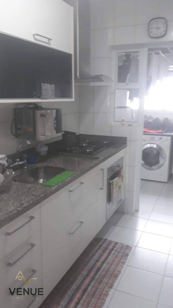 Apartamento à venda com 3 quartos, 87m² - Foto 12