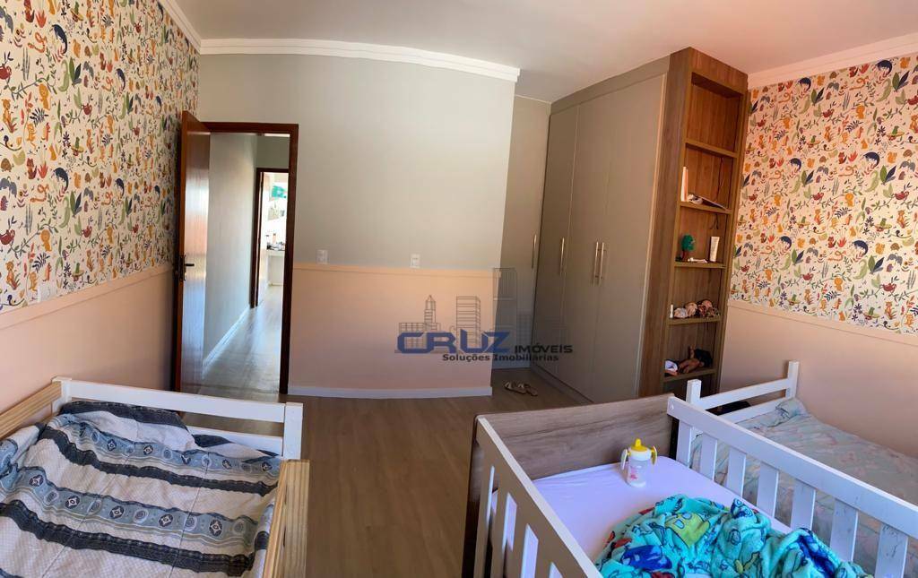 Casa à venda com 2 quartos, 130m² - Foto 6