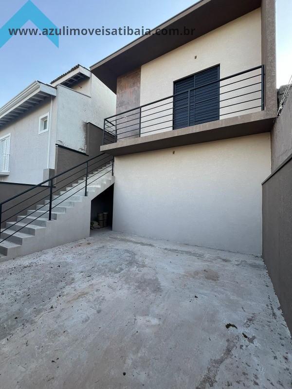 Casa à venda com 3 quartos, 90m² - Foto 1