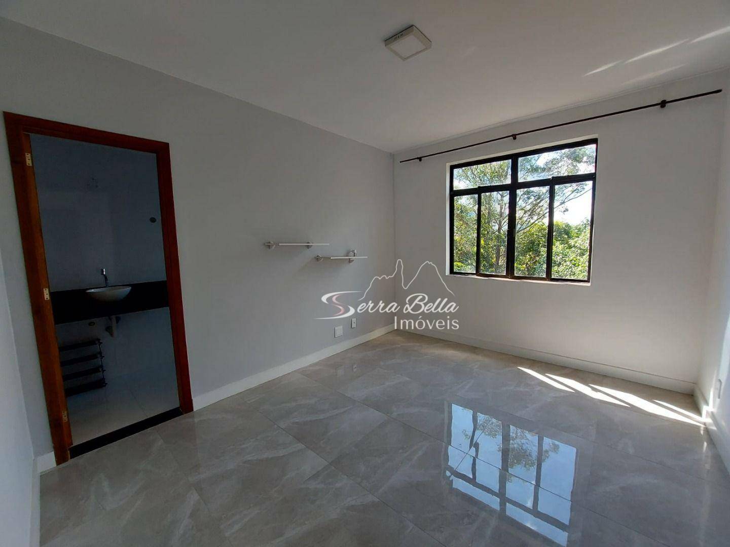 Apartamento para alugar com 3 quartos, 180m² - Foto 7