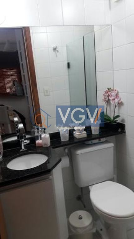 Apartamento à venda com 1 quarto, 37m² - Foto 11