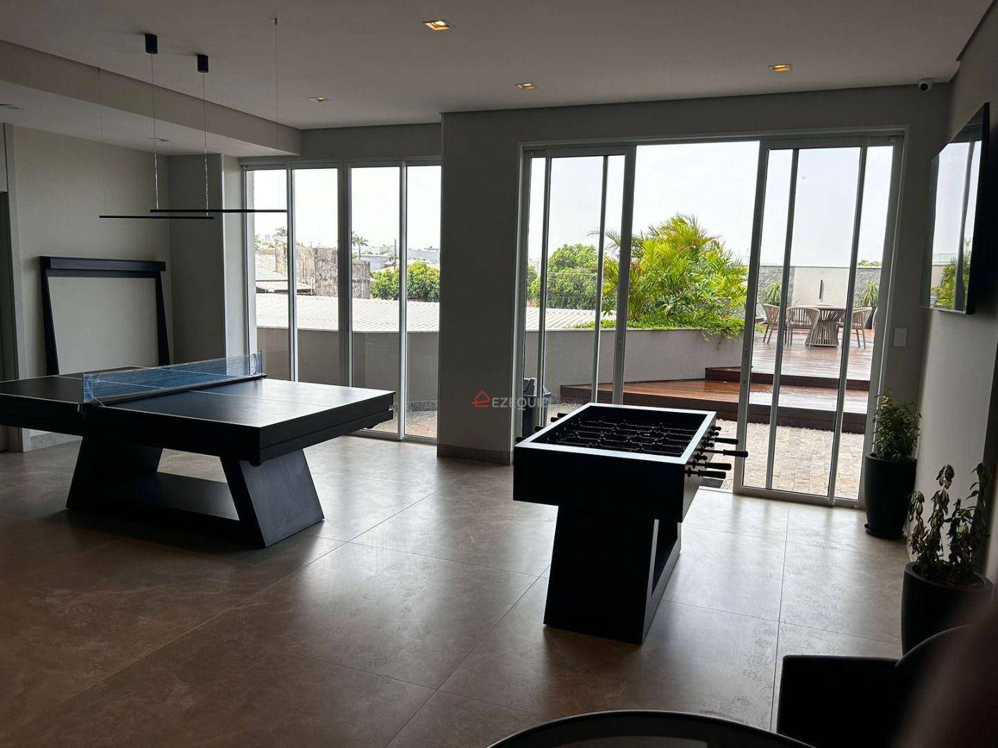 Apartamento à venda com 3 quartos, 153m² - Foto 3