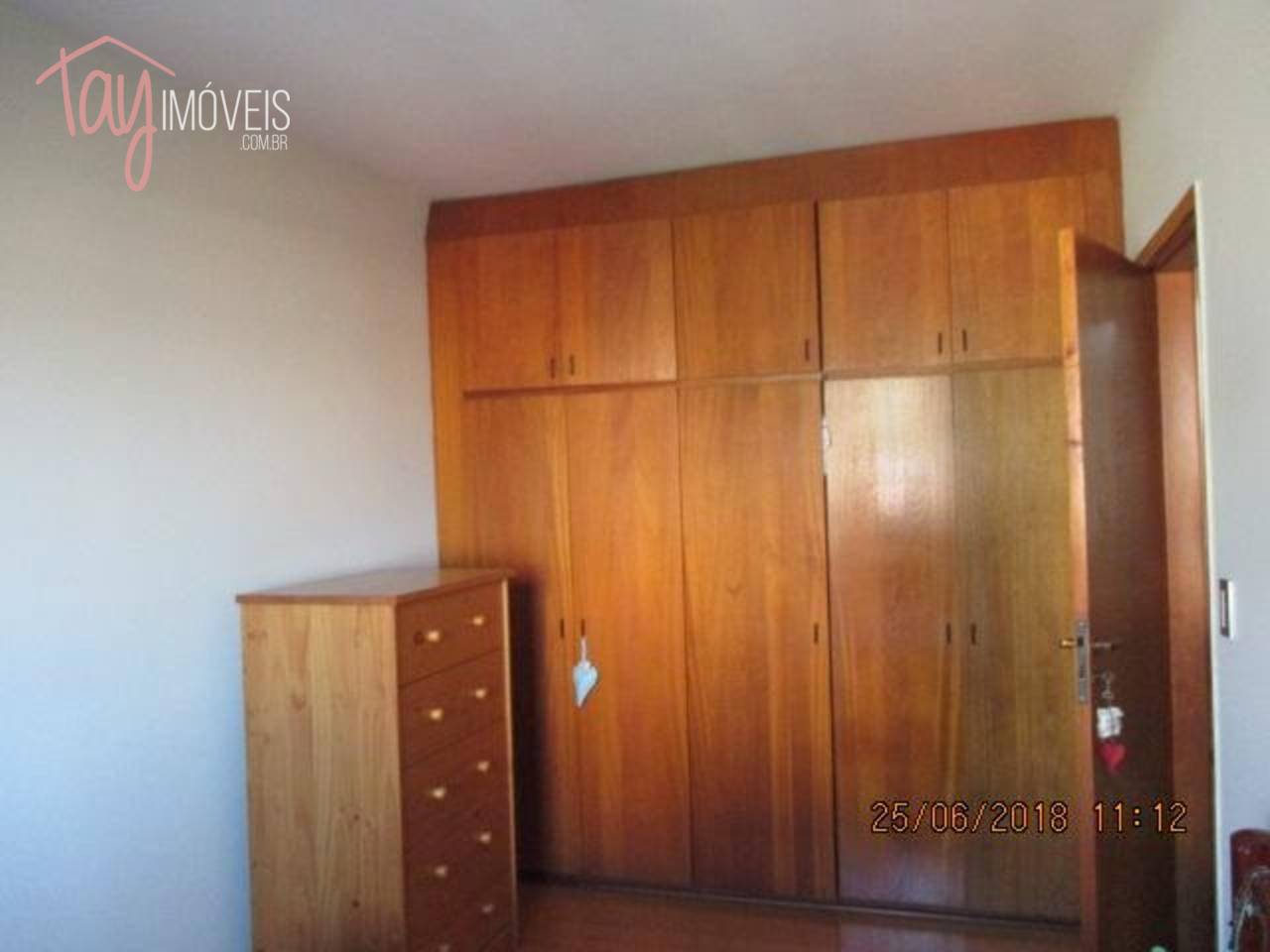 Apartamento à venda com 2 quartos, 60m² - Foto 15