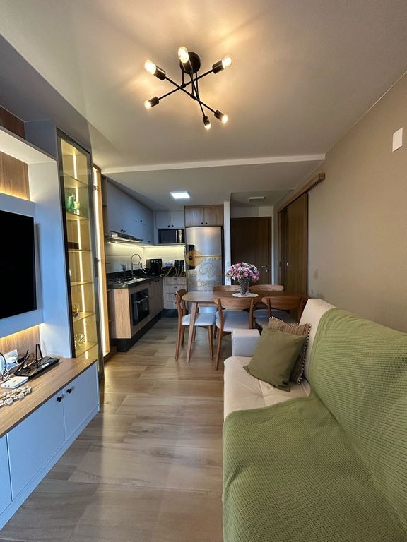 Apartamento à venda com 2 quartos, 92m² - Foto 2