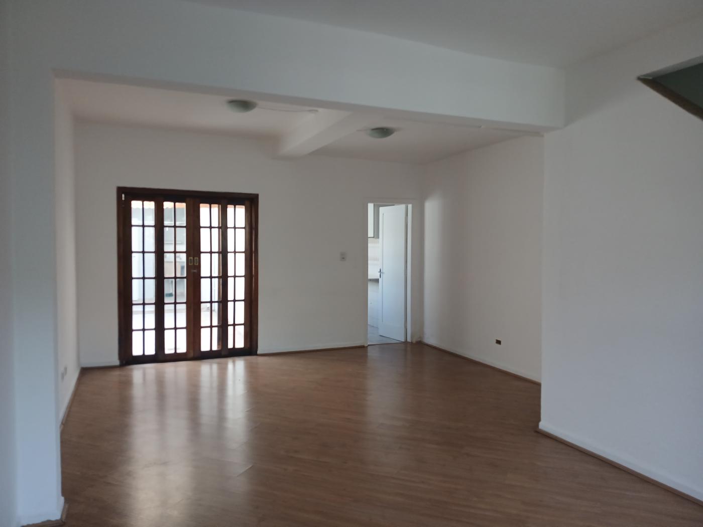 Casa para alugar com 2 quartos, 208m² - Foto 44