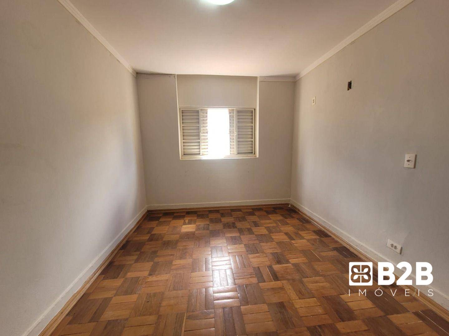 Casa à venda com 3 quartos, 96m² - Foto 8