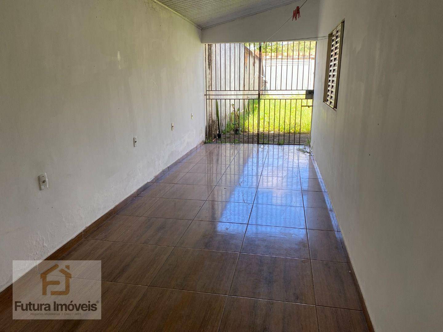 Casa para alugar com 2 quartos, 65m² - Foto 8