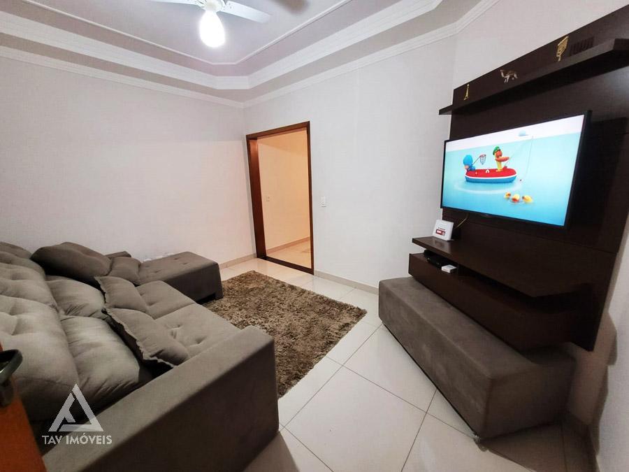 Casa à venda com 3 quartos, 156m² - Foto 3