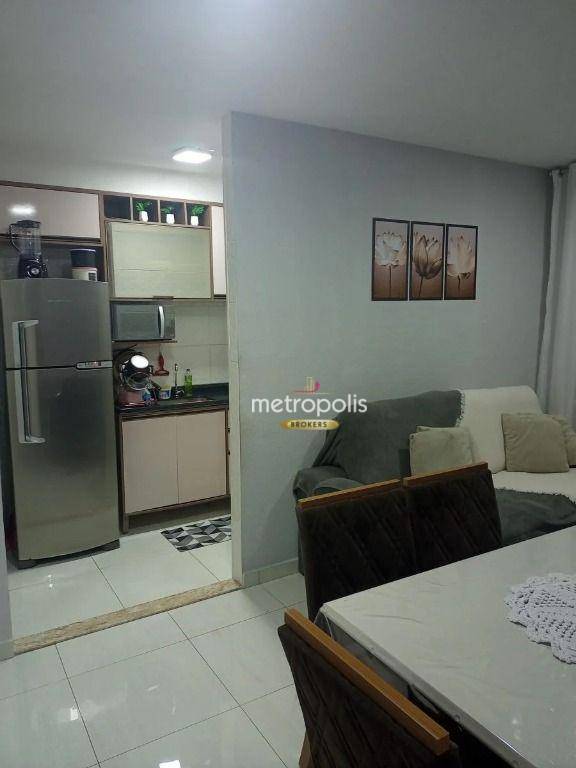 Apartamento à venda com 2 quartos, 41m² - Foto 3