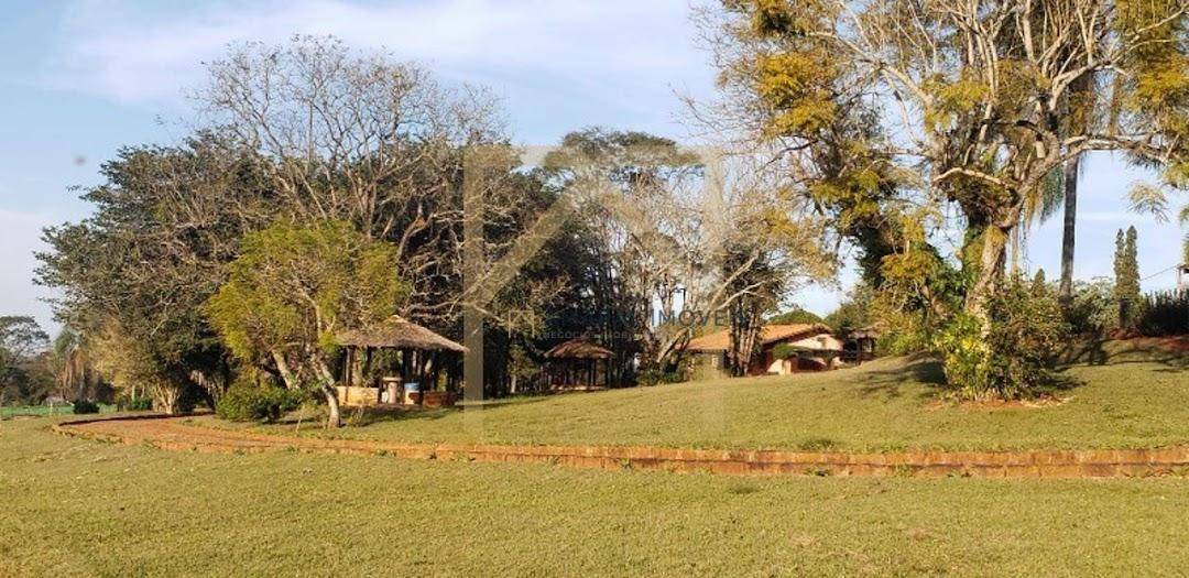 Fazenda à venda com 3 quartos, 210m² - Foto 22