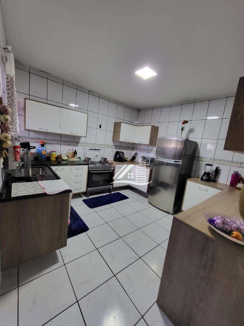 Sobrado à venda com 3 quartos, 203m² - Foto 10