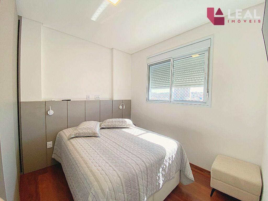 Apartamento à venda com 3 quartos, 134m² - Foto 25