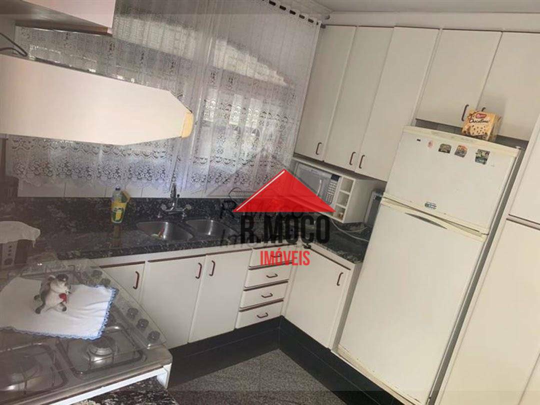 Sobrado à venda com 3 quartos, 262m² - Foto 12