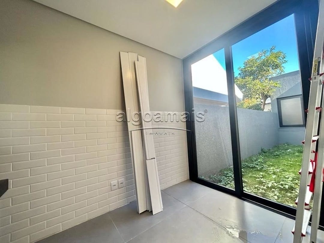 Casa à venda com 4 quartos, 323m² - Foto 33