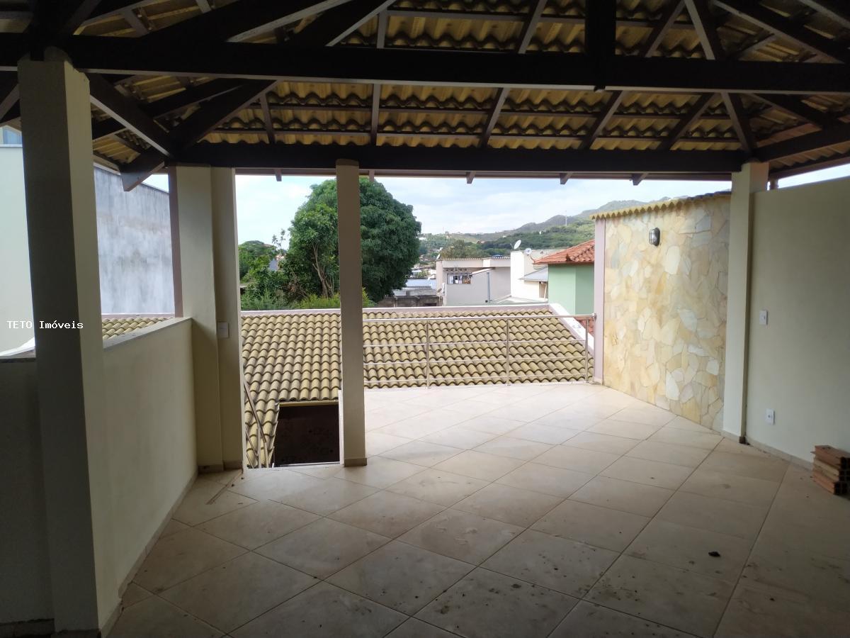 Casa à venda com 2 quartos, 400m² - Foto 35