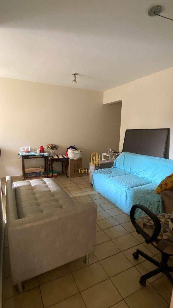 Apartamento à venda com 3 quartos, 76m² - Foto 3