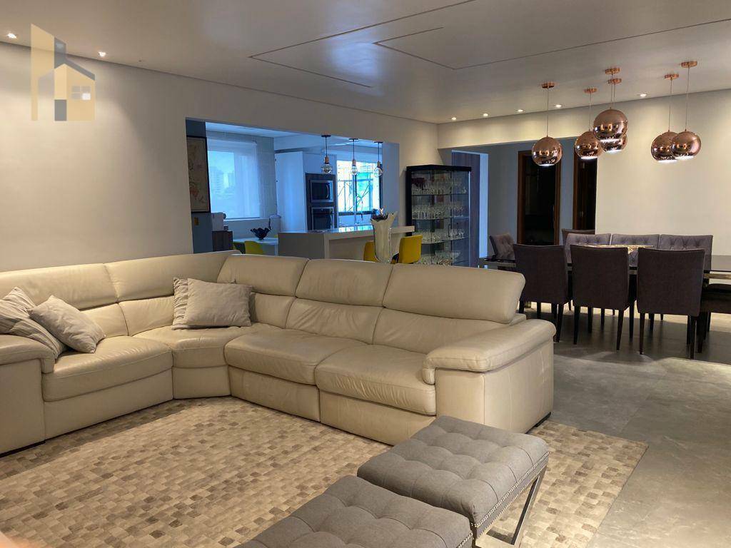 Apartamento à venda com 4 quartos, 198m² - Foto 1