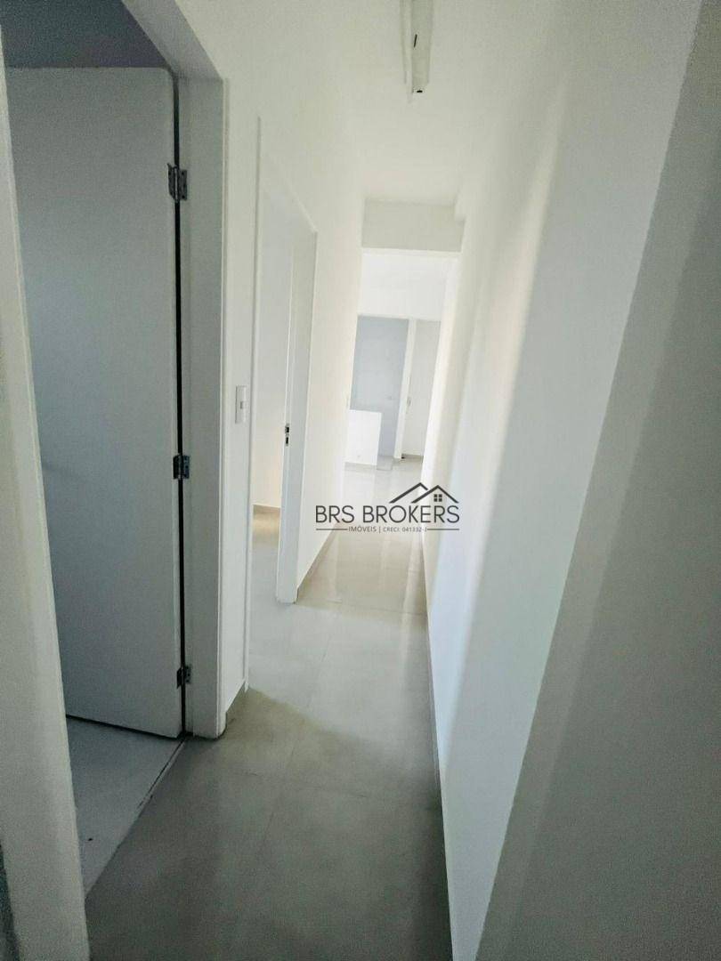 Apartamento à venda com 2 quartos, 46m² - Foto 32