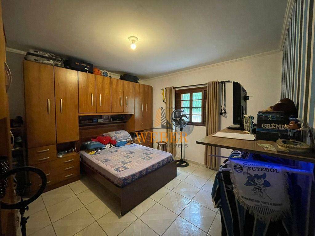 Casa à venda com 4 quartos, 210m² - Foto 10