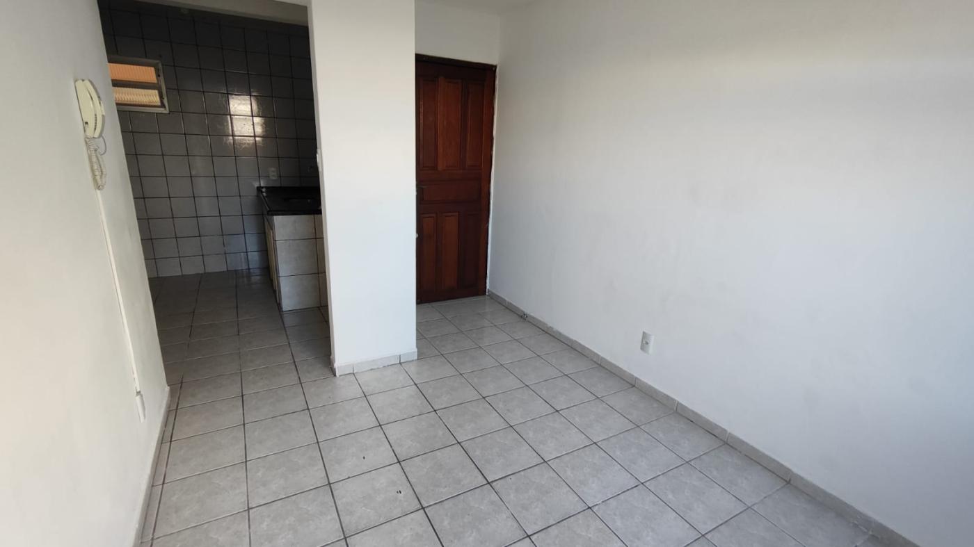 Apartamento à venda com 3 quartos, 41m² - Foto 21