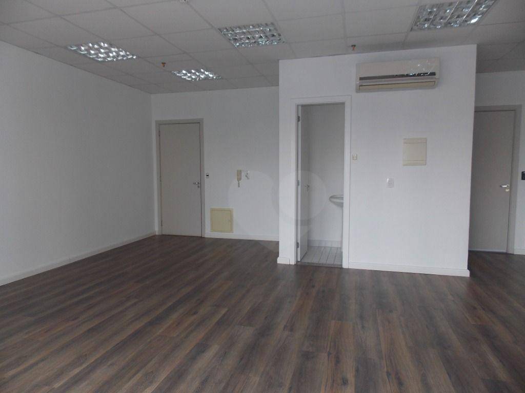 Conjunto Comercial-Sala para alugar, 70m² - Foto 28