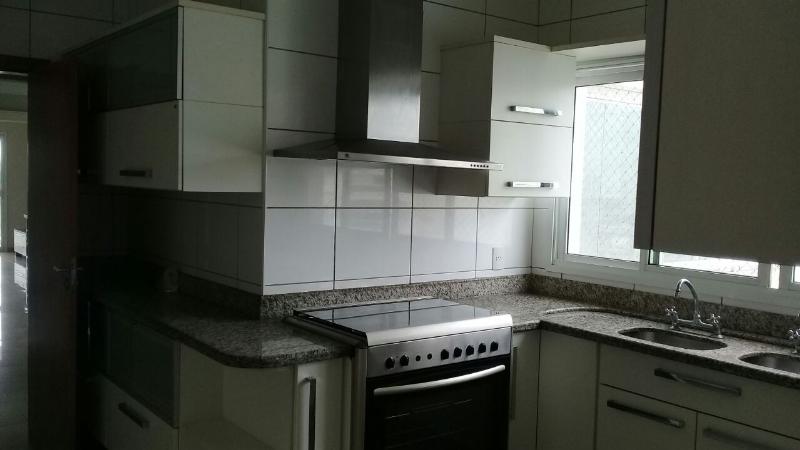 Apartamento à venda com 3 quartos, 250m² - Foto 1