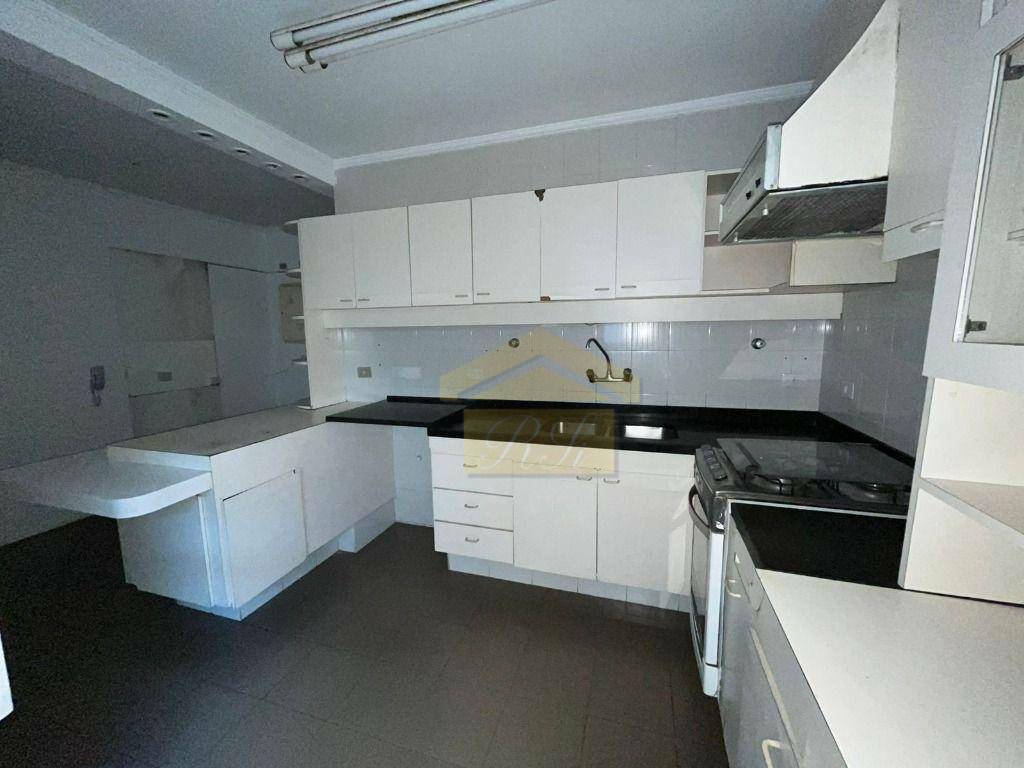 Apartamento à venda com 3 quartos, 130m² - Foto 5