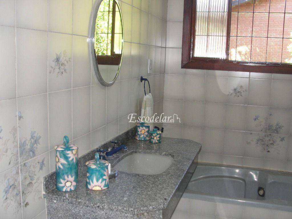 Casa de Condomínio à venda com 4 quartos, 340m² - Foto 26