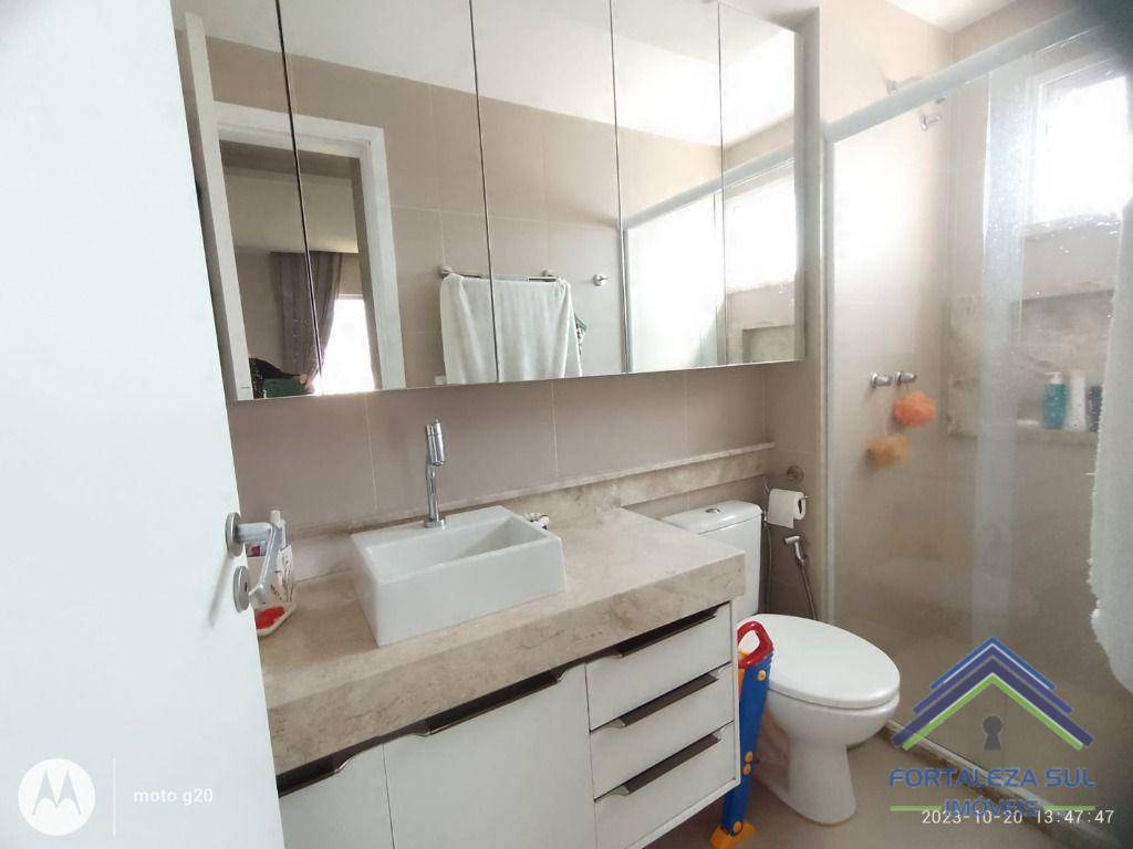 Apartamento à venda com 3 quartos, 77m² - Foto 12