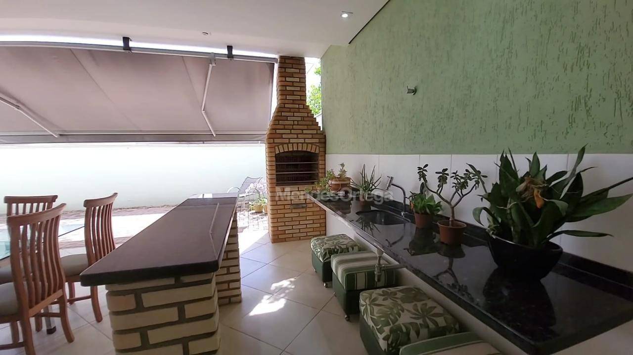 Casa de Condomínio à venda com 3 quartos, 220m² - Foto 17