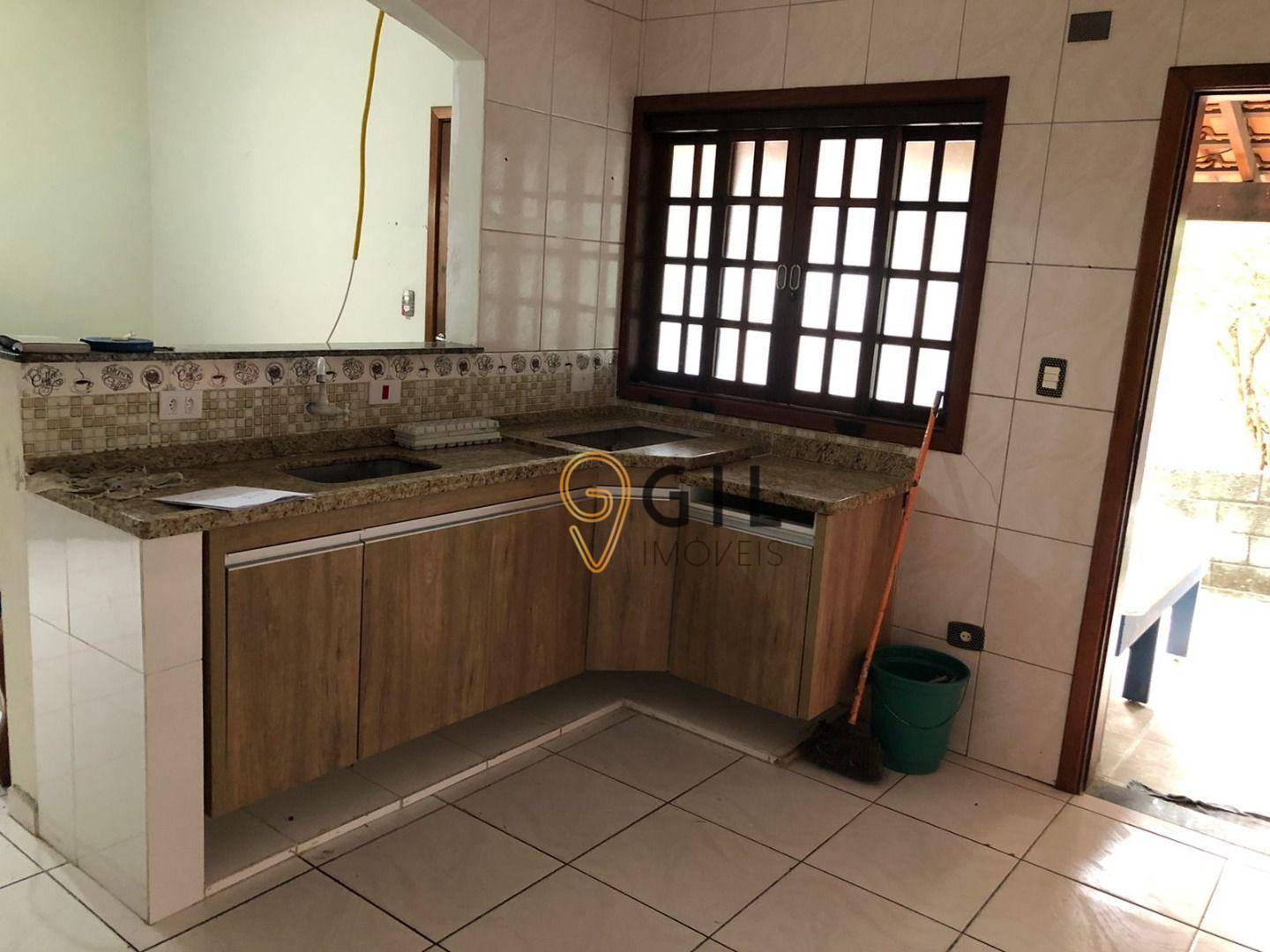 Casa à venda com 2 quartos, 95m² - Foto 6