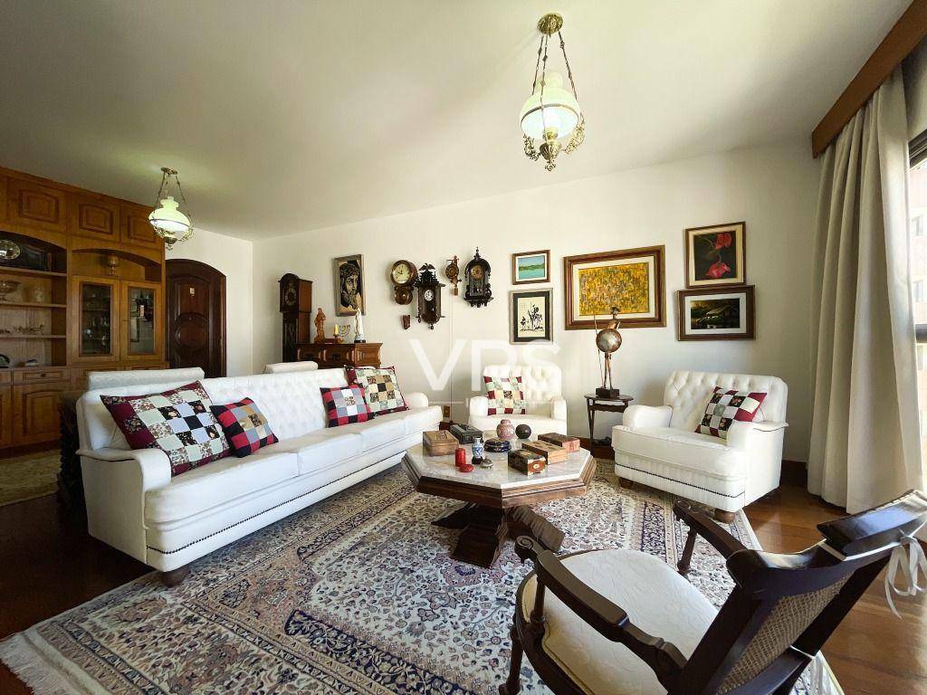 Apartamento à venda com 4 quartos, 167m² - Foto 2