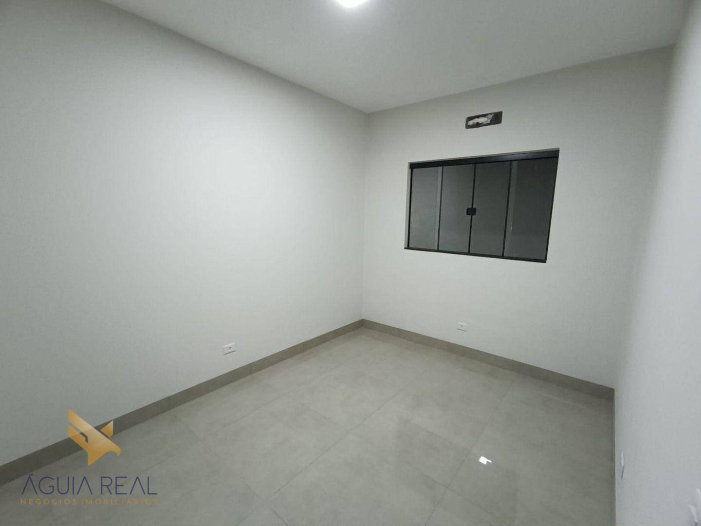 Casa à venda com 3 quartos, 127m² - Foto 14