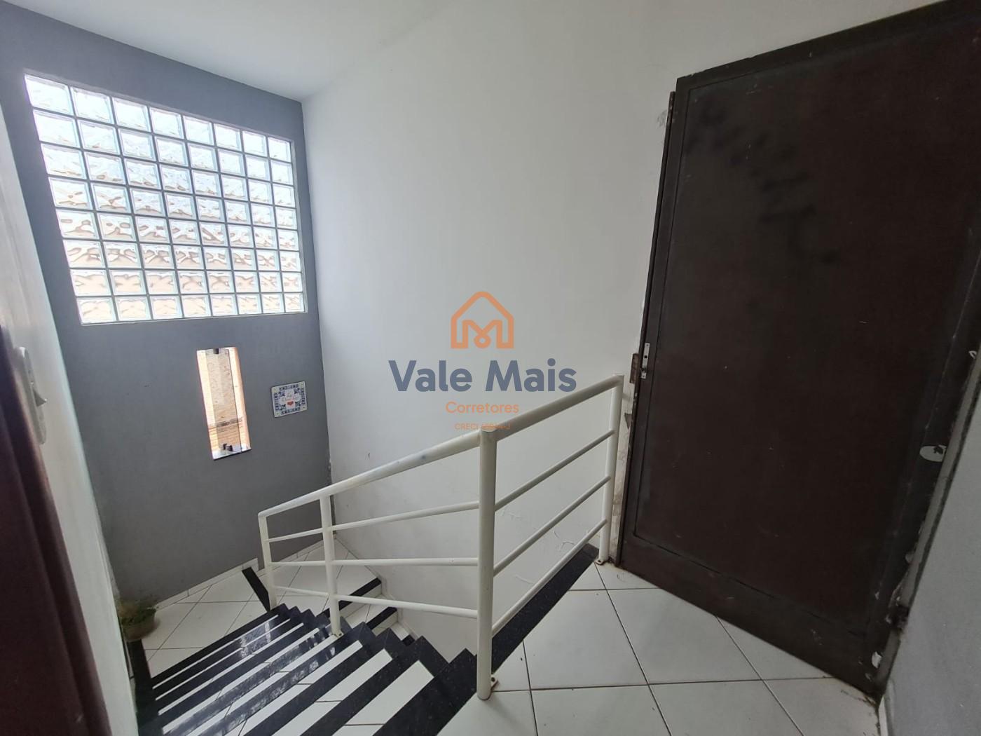 Casa à venda com 3 quartos, 275m² - Foto 4