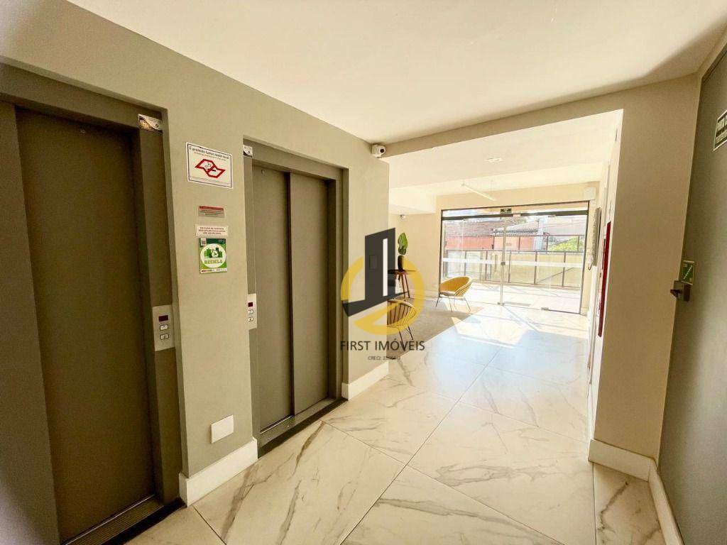 Apartamento à venda com 1 quarto, 53m² - Foto 14