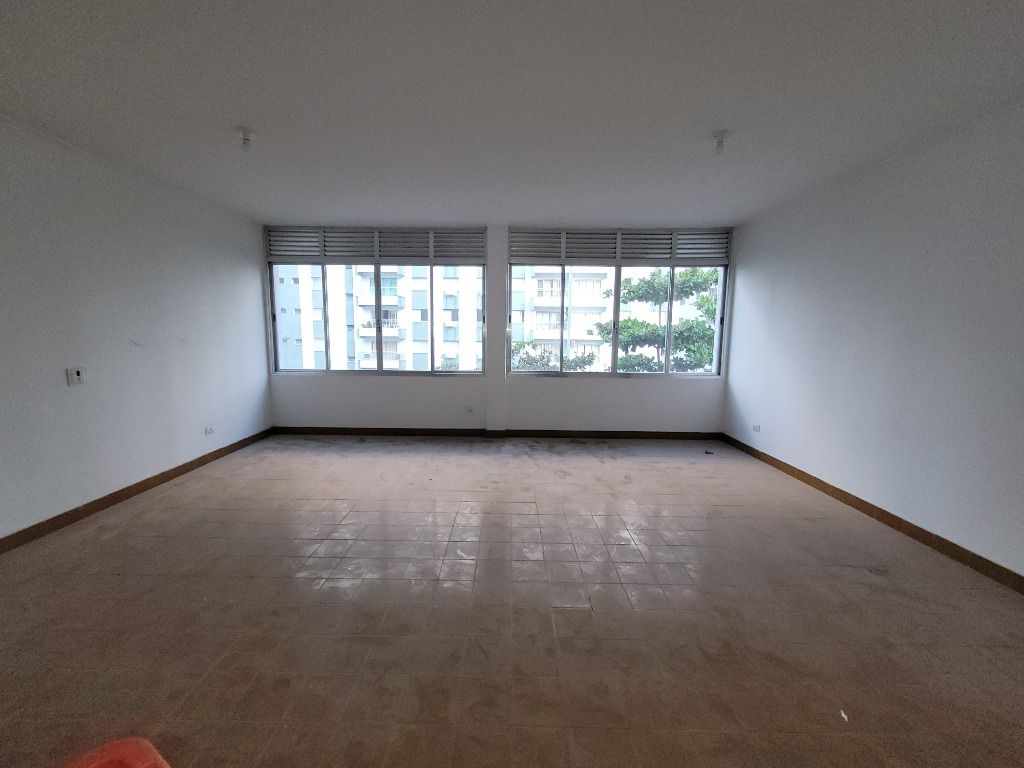 Apartamento à venda com 3 quartos, 100m² - Foto 17