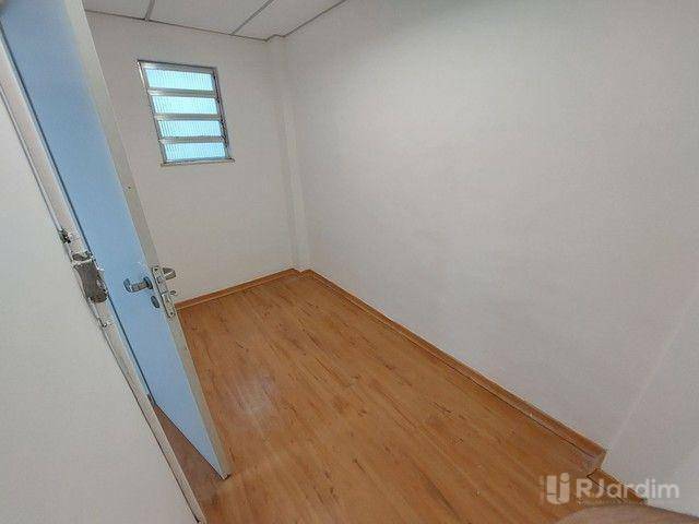 Casa para alugar com 5 quartos, 185m² - Foto 51